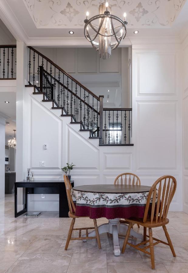 Luxurious Private In * Richmond