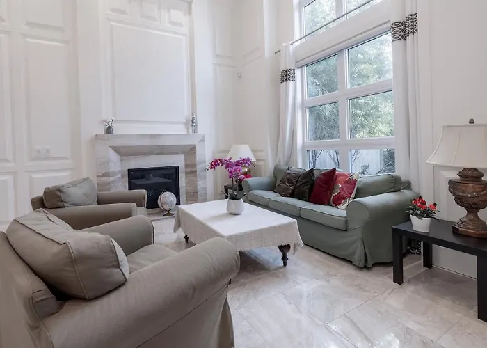 Luxurious Private Rooms In Richmond